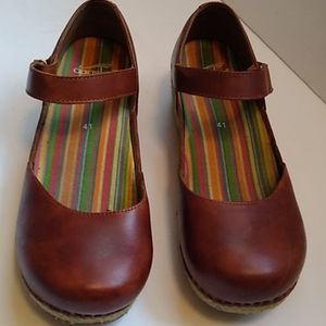 Dansko Espadrilles Maryjane Leather Cognac Size 41